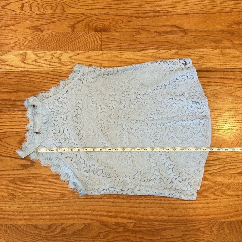 Like New Berryou Lace Tank Top- Blue, Size Medium - Picture 9 of 11
